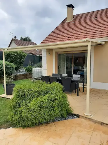 faire-poser-pergola-verneuil
