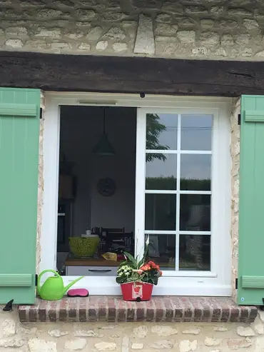 modele-volets-battants-aluminium-couleur-vert