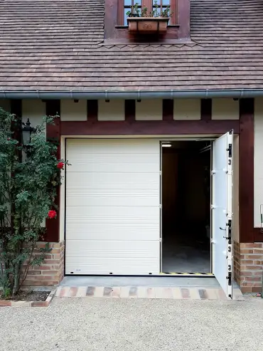porte-garage-maison-vexin