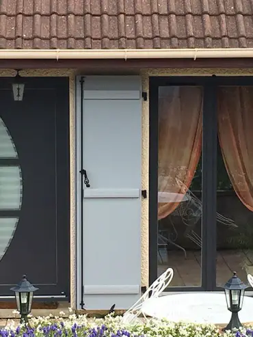 renovation-entreprise-pose-volets